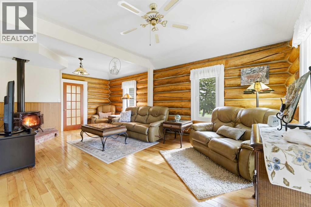 322191 135 Street W Property Photo 23
