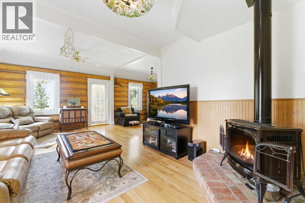 322191 135 Street W Property Photo 26