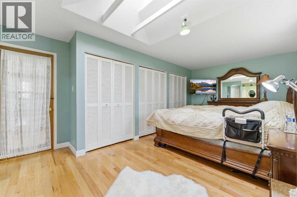 322191 135 Street W Property Photo 28