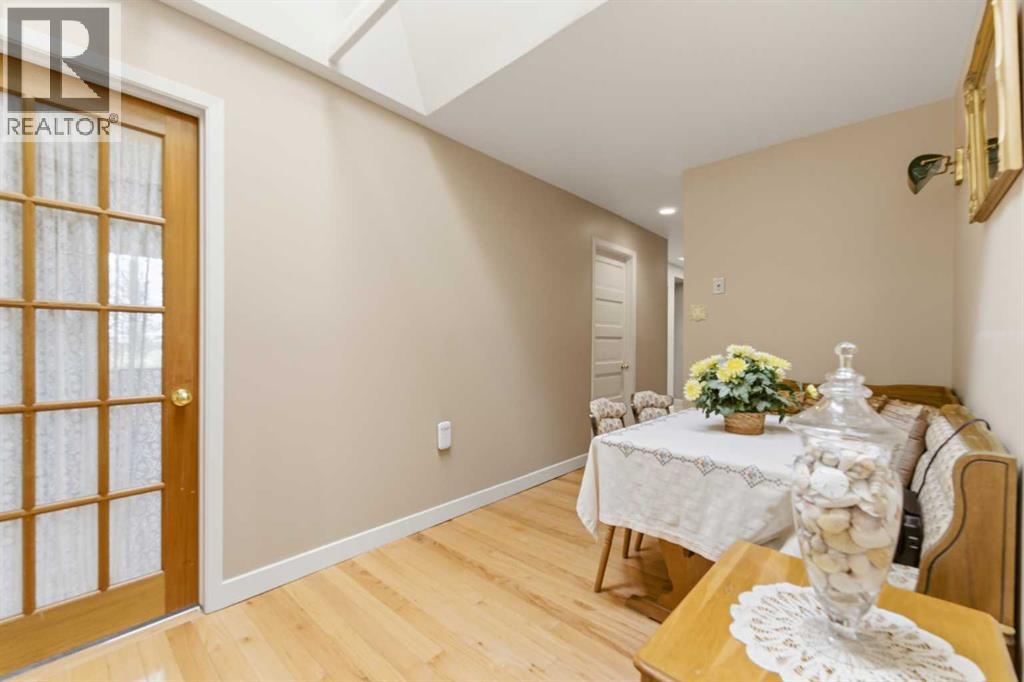 322191 135 Street W Property Photo 34