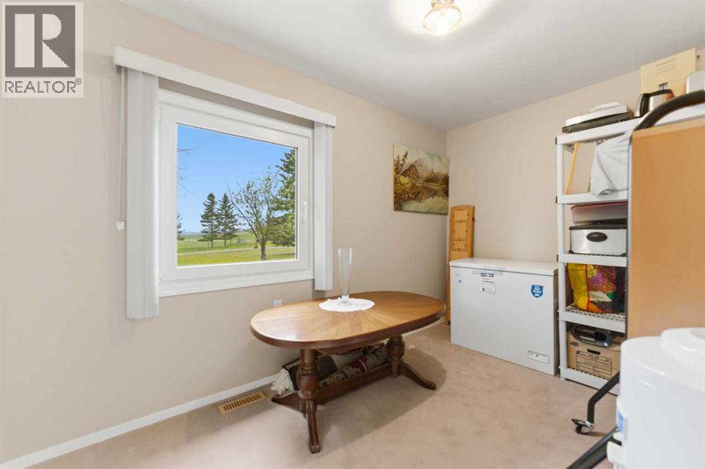 322191 135 Street W Property Photo 39
