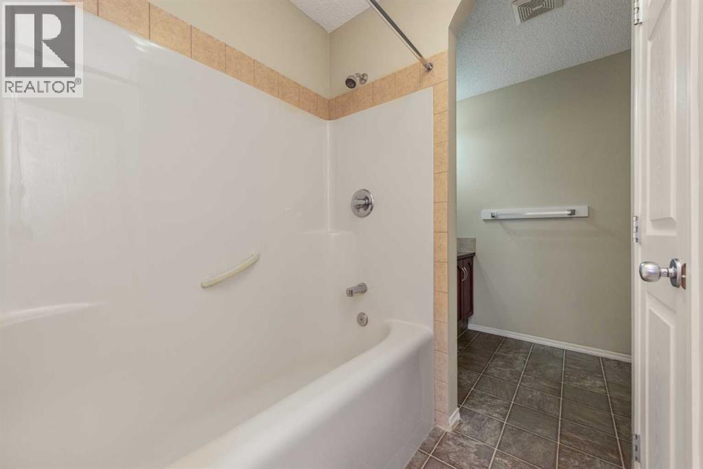 276 Taralake Terrace Ne Property Photo 21