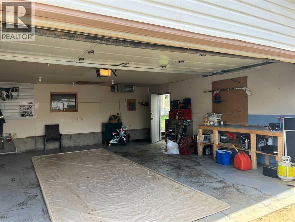5311 50 Avenue Property Photo 18