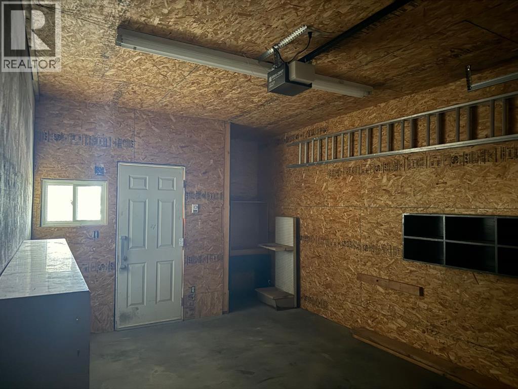 5413 College Drive Property Photo 11