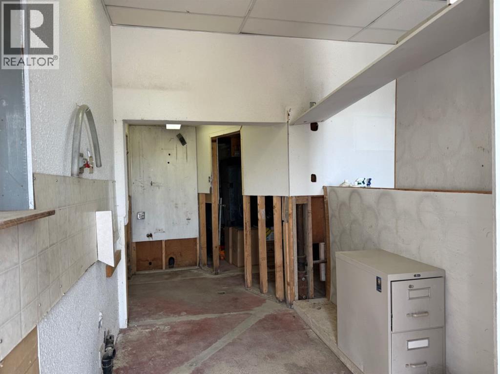 5413 College Drive Property Photo 15