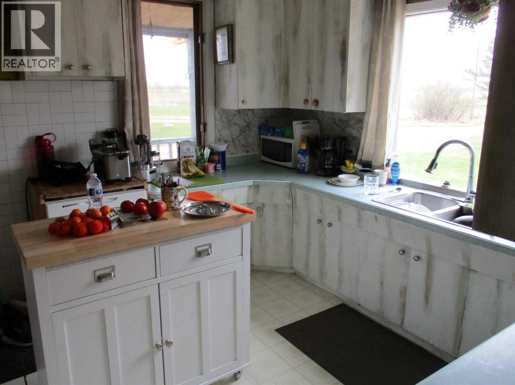935004 Rge Rd 232 Property Photo 8