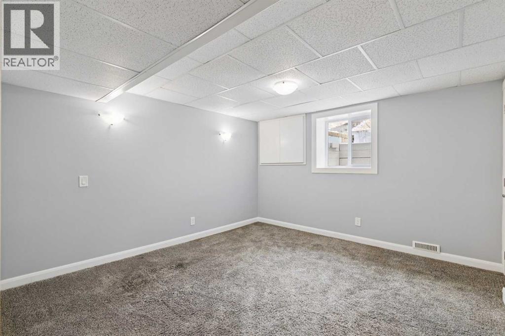 40 Henefer Road Sw Property Photo 21