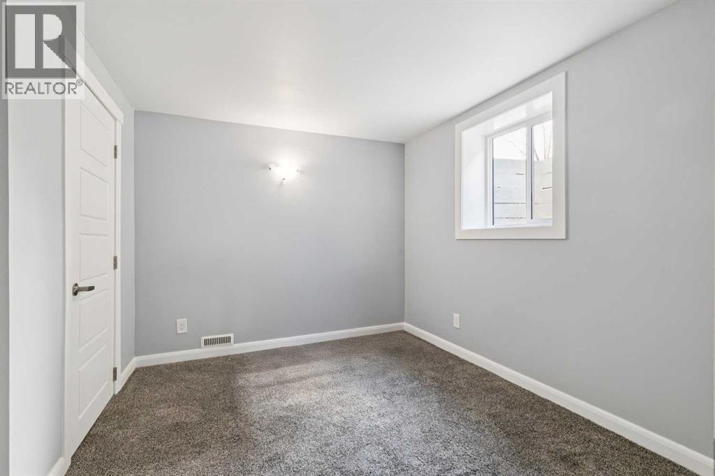 40 Henefer Road Sw Property Photo 23