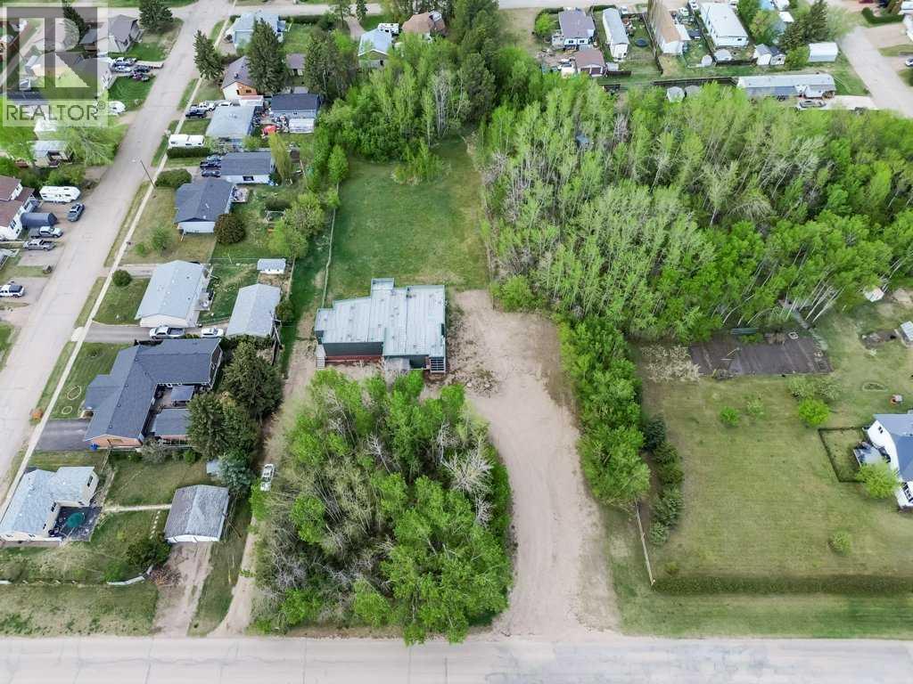 1810 25 Avenue Property Photo 15