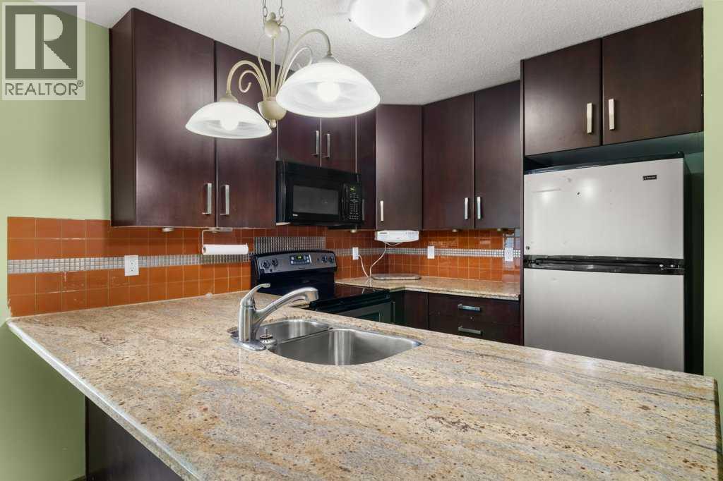 1810 25 Avenue Property Photo 26