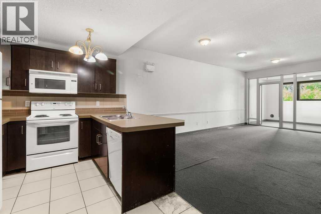 1810 25 Avenue Property Photo 32