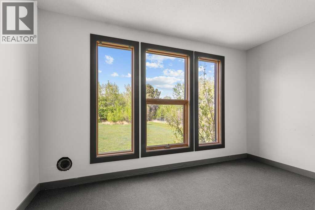 1810 25 Avenue Property Photo 35