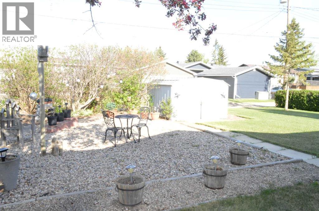 4826 58 Street Property Photo 18