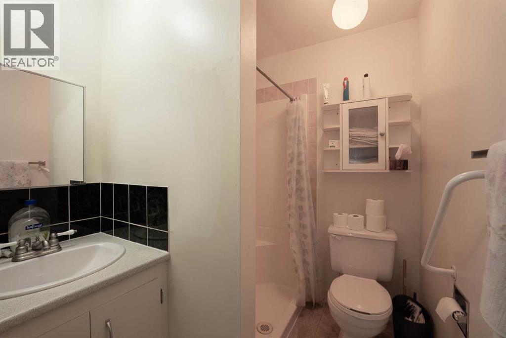 5 4 Street Property Photo 16
