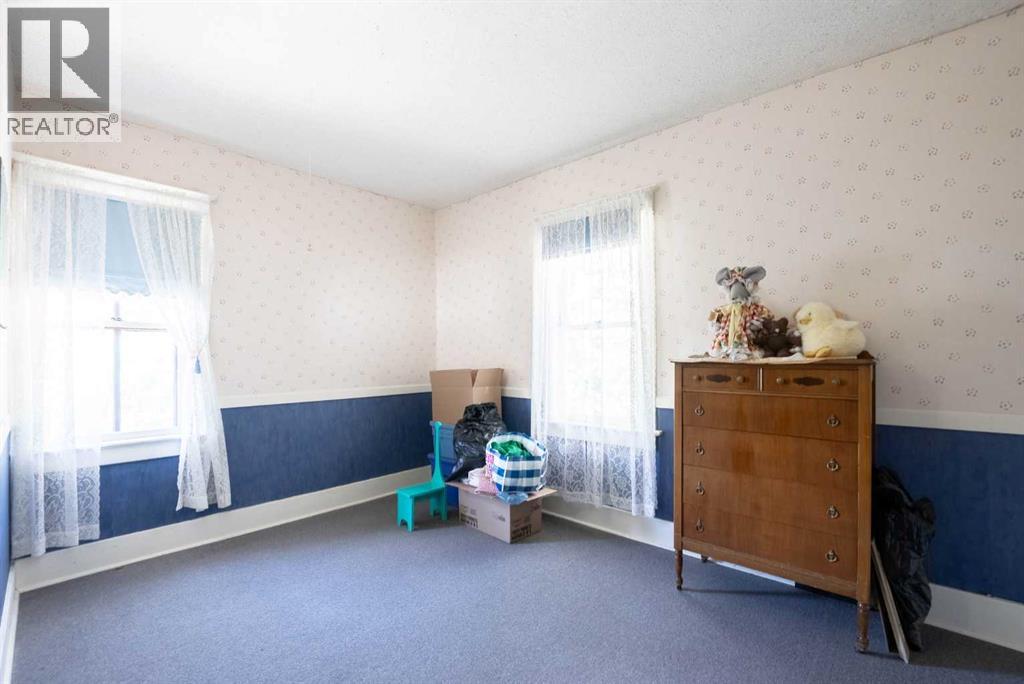5 4 Street Property Photo 17