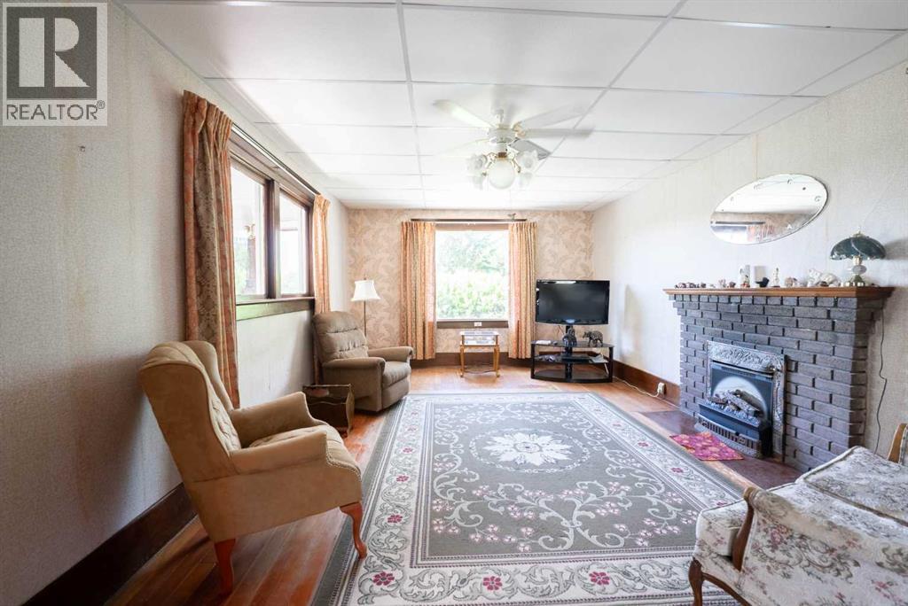 5 4 Street Property Photo 20