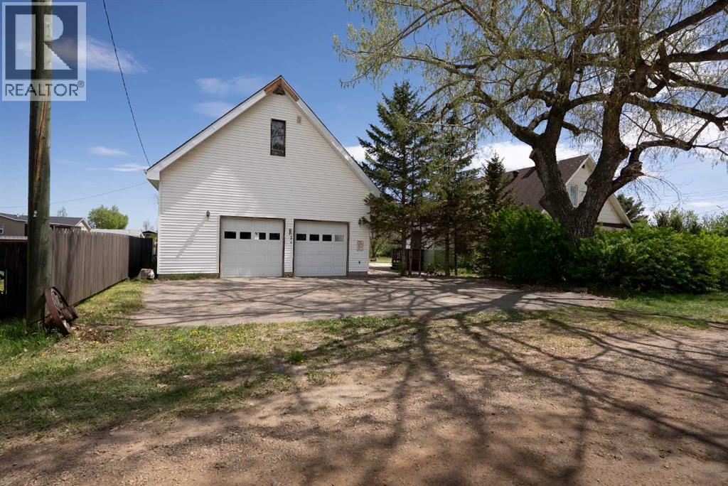 5 4 Street Property Photo 36