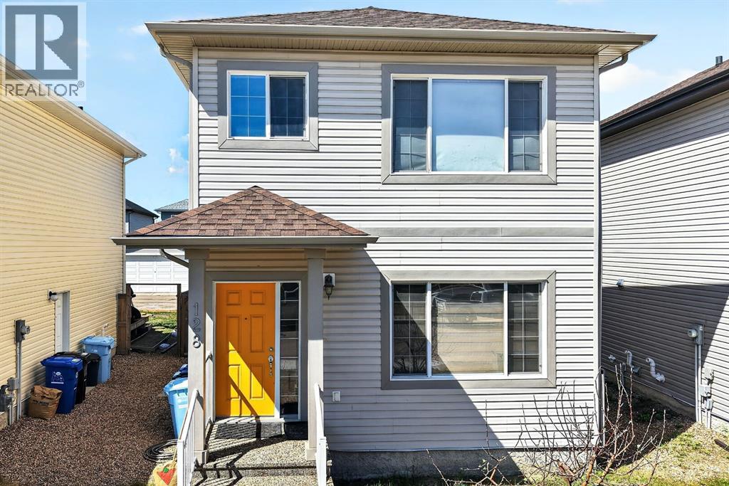 128 Juniper Street Property Photo 1