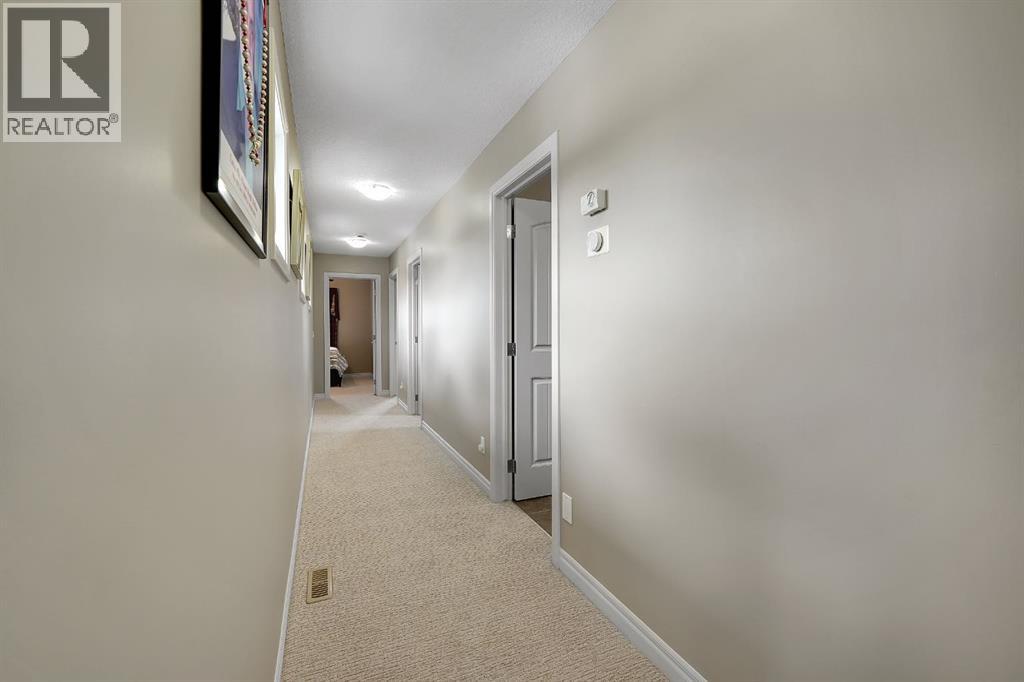 25 Redstone Path Ne Property Photo 22