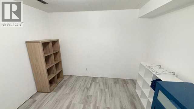 4804 47 Avenue Property Photo 17