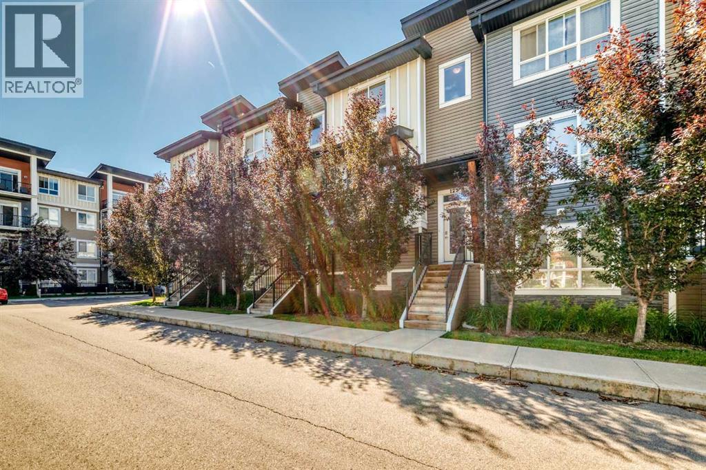125 Walgrove Cove Se Property Photo 1