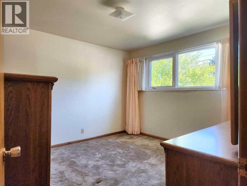 1405 13 Avenue N Property Photo 21