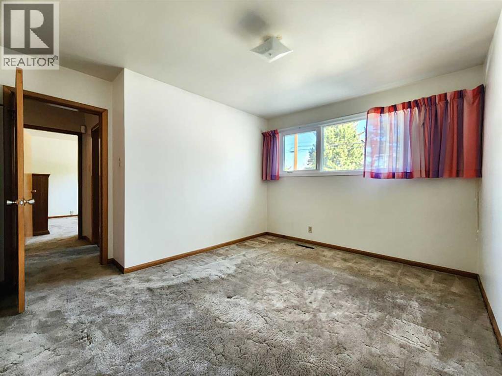 1405 13 Avenue N Property Photo 23