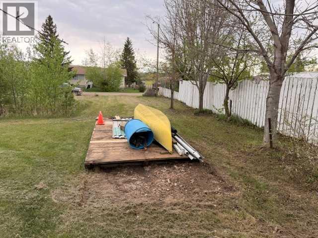 5116 48 Street Property Photo 22