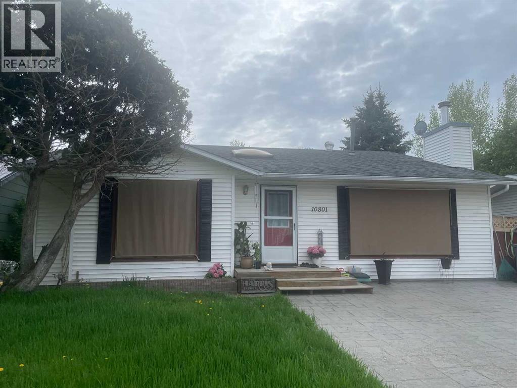 10801 92 Street Property Photo 1