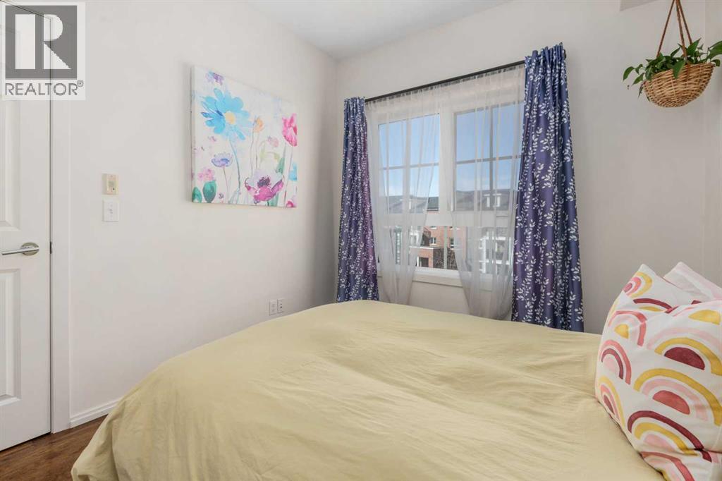 279 Copperpond Common Southeast Property Photo 18