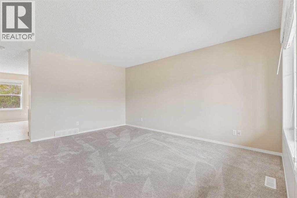 105 Drake Landing Common Property Photo 4