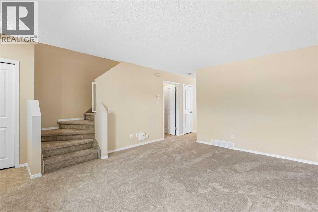 105 Drake Landing Common Property Photo 6