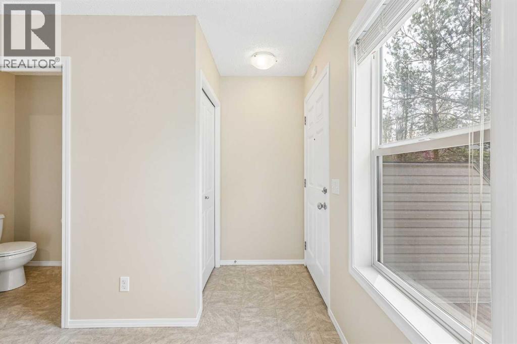 105 Drake Landing Common Property Photo 17