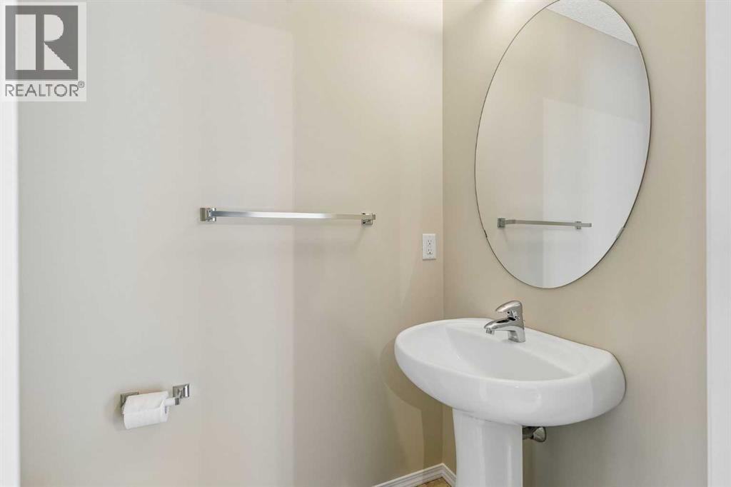 105 Drake Landing Common Property Photo 19