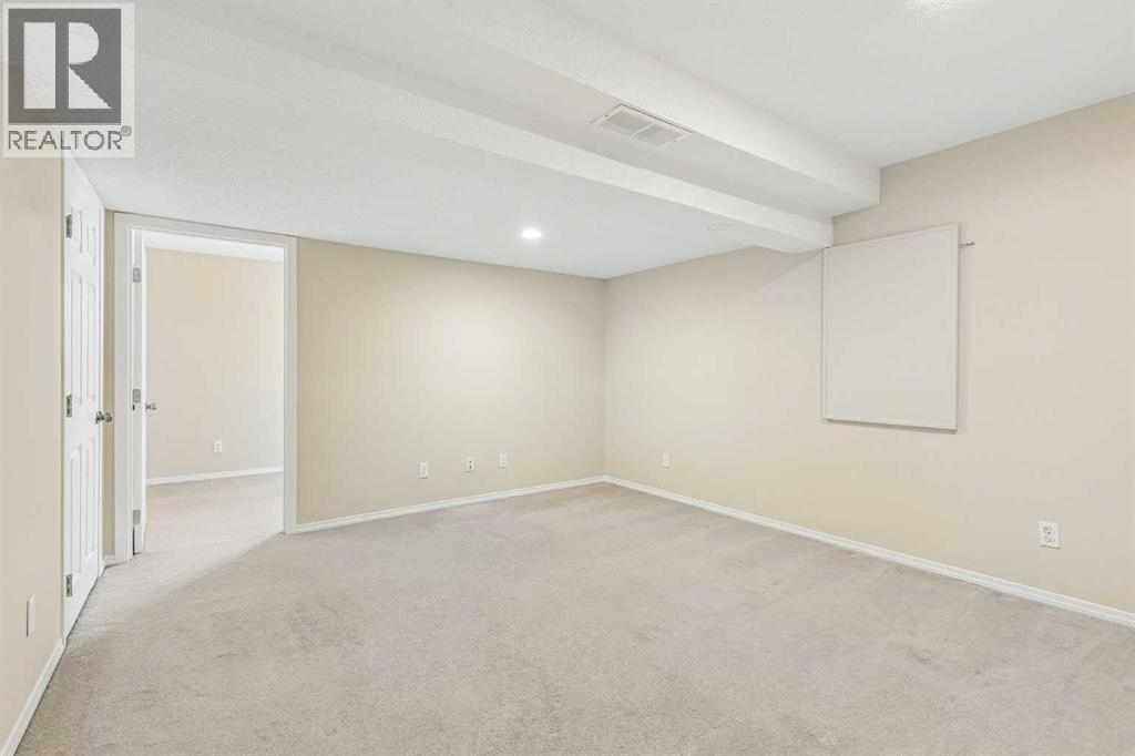 105 Drake Landing Common Property Photo 31