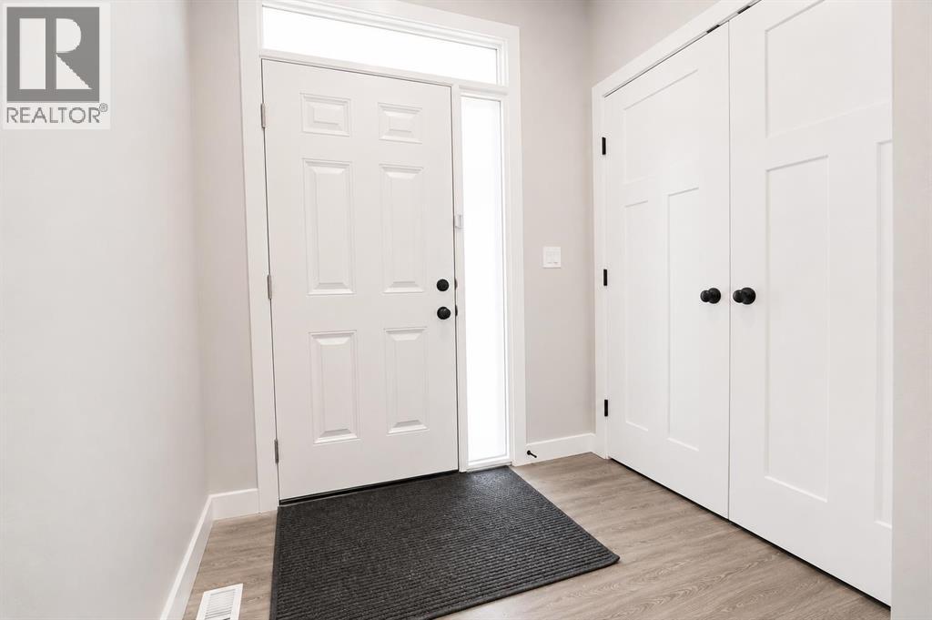 10227a 149 Avenue Property Photo 2
