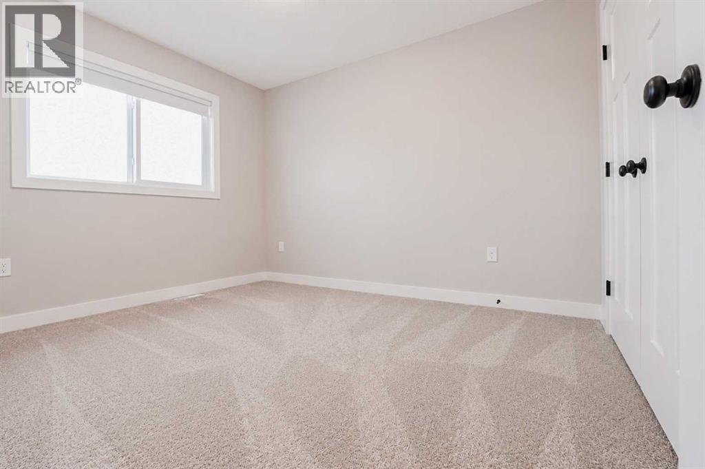 10227a 149 Avenue Property Photo 19