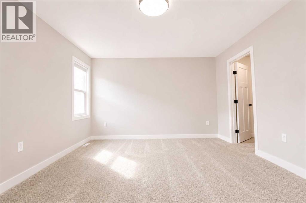 10227a 149 Avenue Property Photo 21
