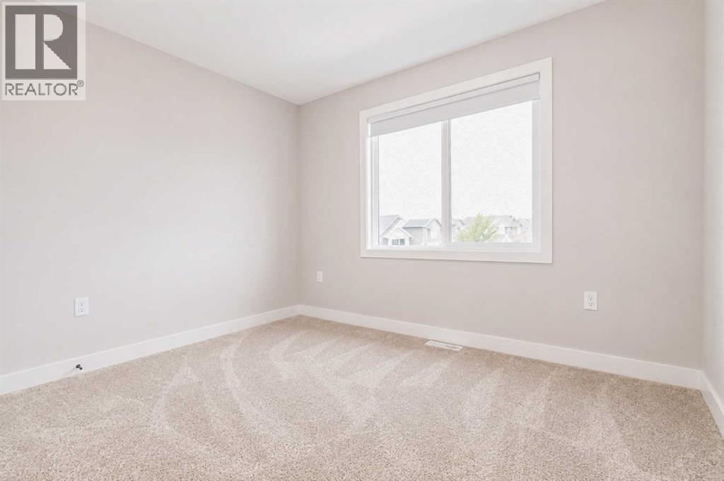 10227a 149 Avenue Property Photo 22