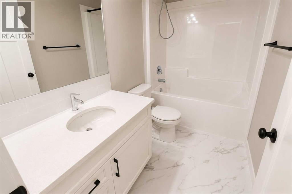 10227a 149 Avenue Property Photo 26