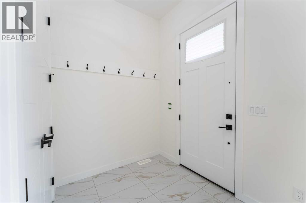 3925 74 Street Nw Property Photo 3