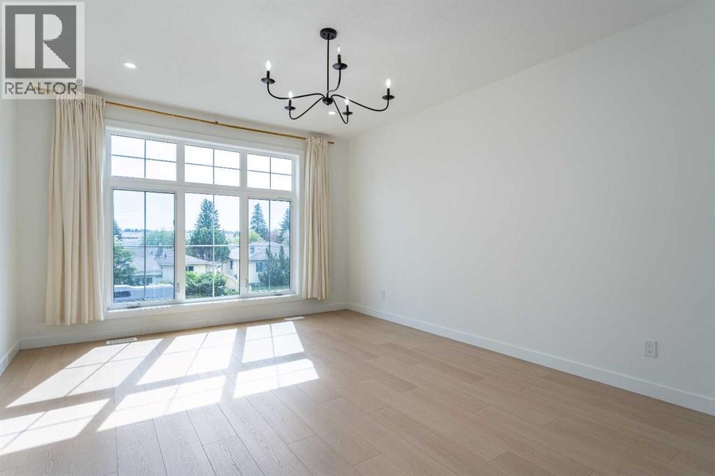 3925 74 Street Nw Property Photo 20