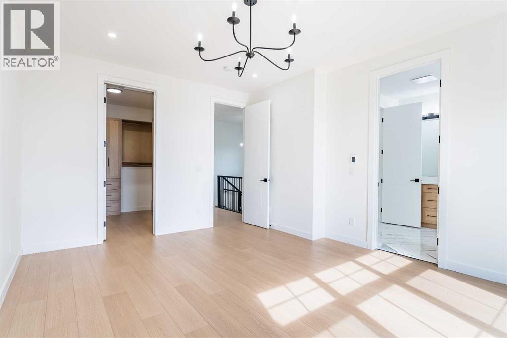 3925 74 Street Nw Property Photo 21