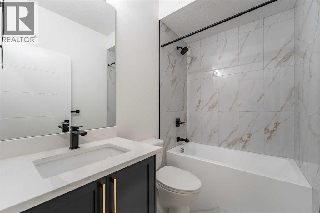 3925 74 Street Nw Property Photo 36