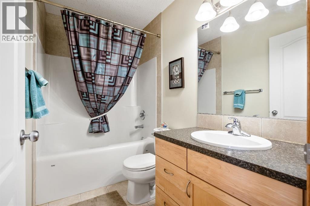 209 Strathcona Circle Property Photo 17
