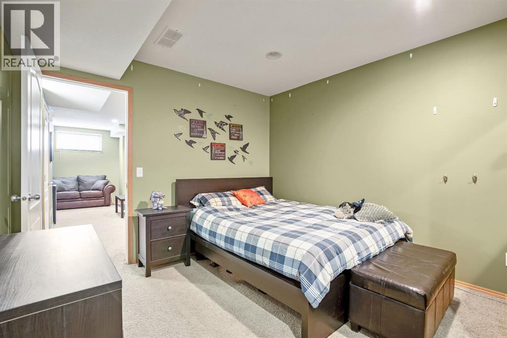 209 Strathcona Circle Property Photo 25