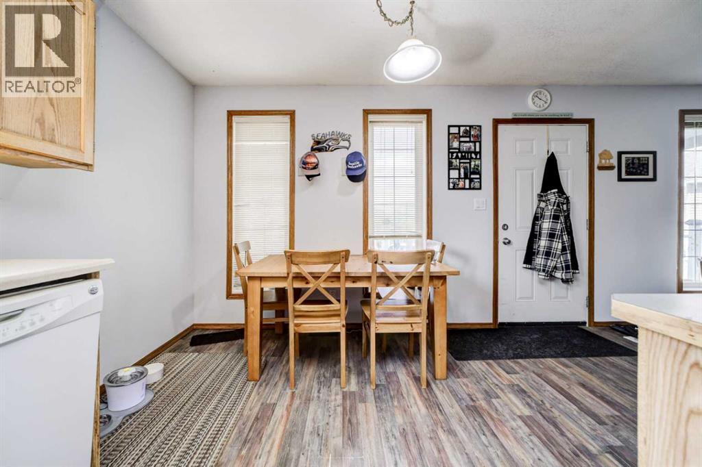93 4 Avenue Property Photo 13