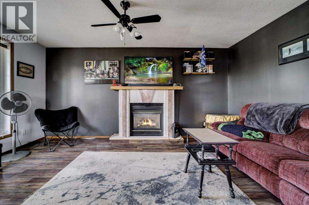 93 4 Avenue Property Photo 14