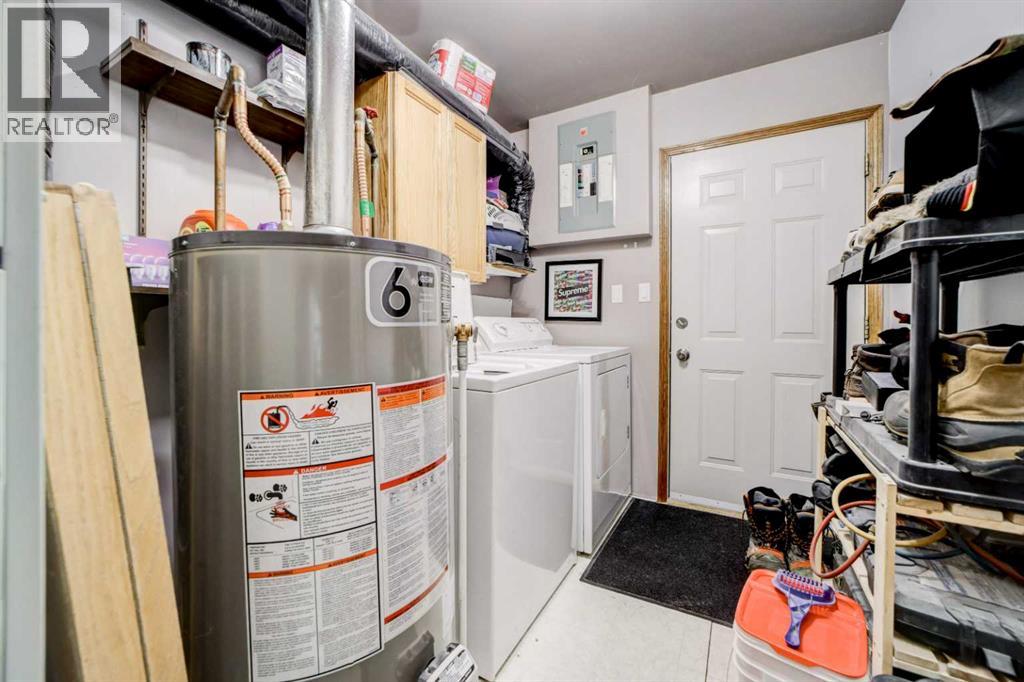93 4 Avenue Property Photo 15