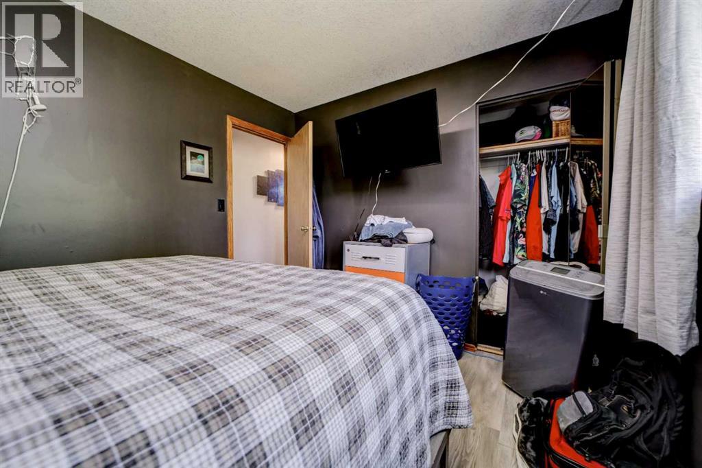 93 4 Avenue Property Photo 20